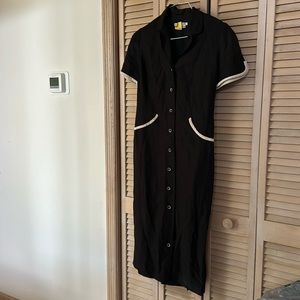 Maggie London black and white short sleeve dress size 8